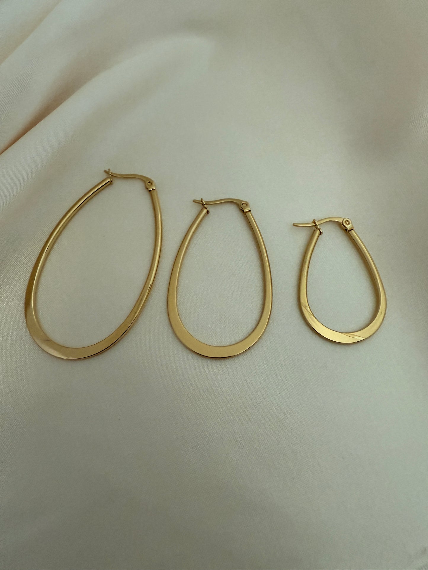 Elongated Hoops